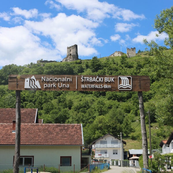 Štrbački Buk wjazd do parku