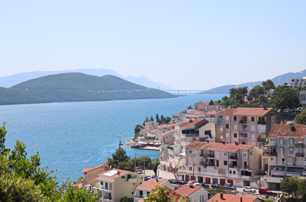 Neum i most peljesac