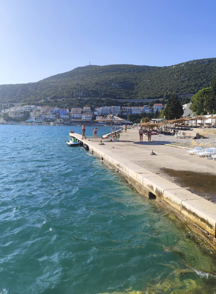 Neum plaża w mieście