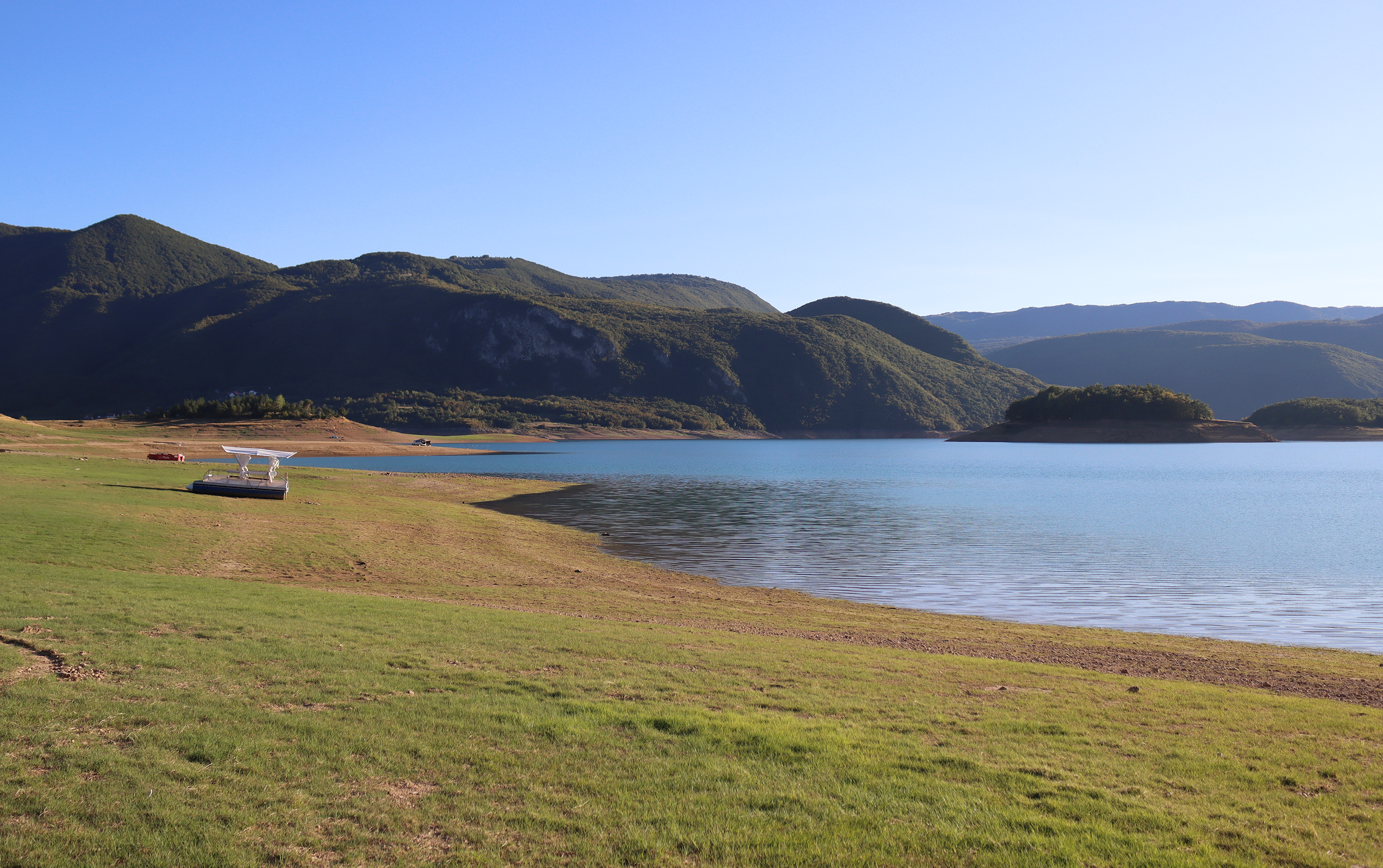 jezioro ramsko plaża